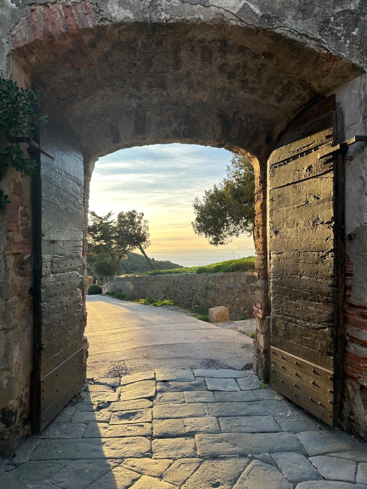 La Casa Di Nonna Ottorina Apartment Venturina Terme Exterior foto