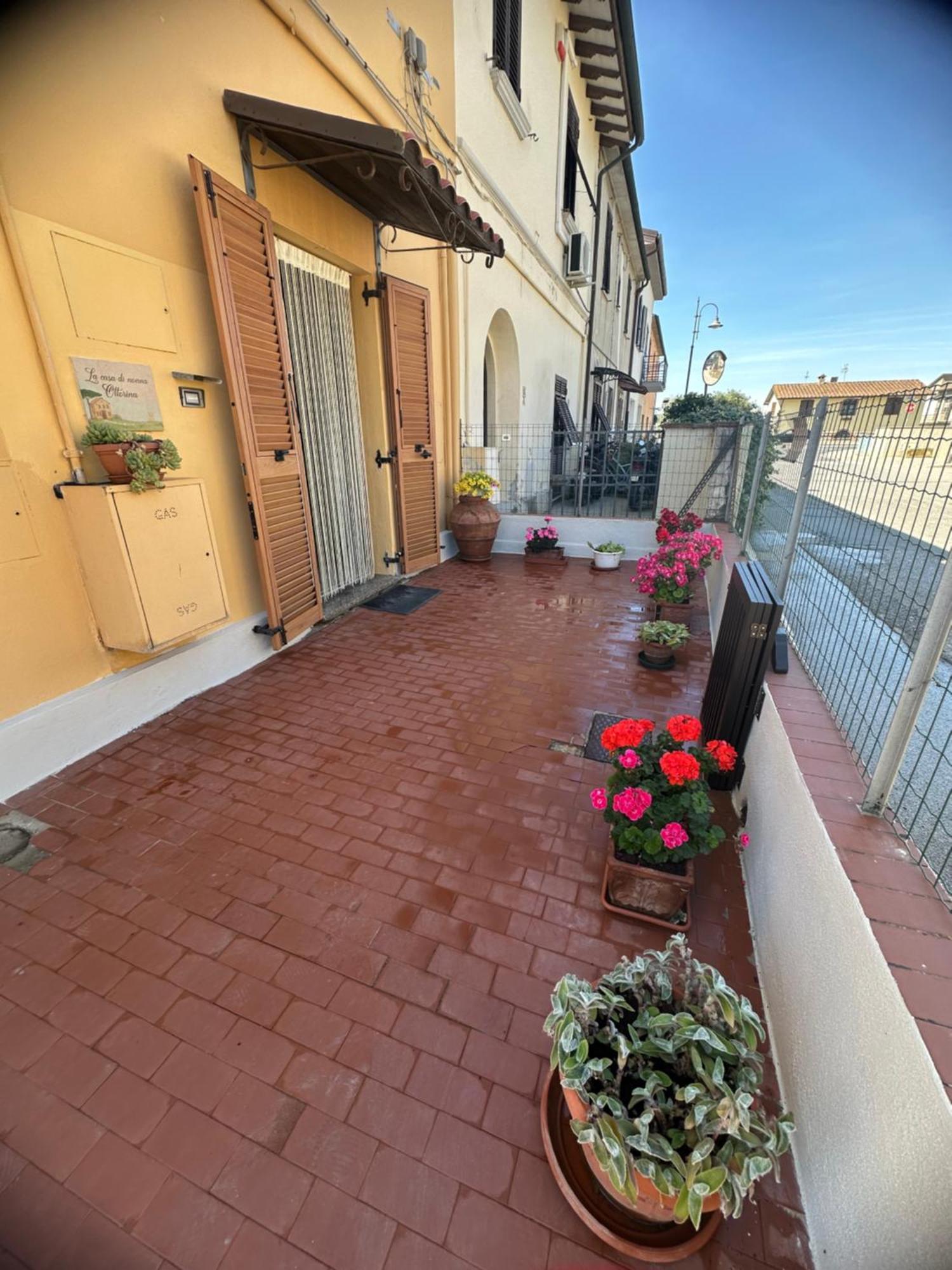 La Casa Di Nonna Ottorina Apartment Venturina Terme Exterior foto